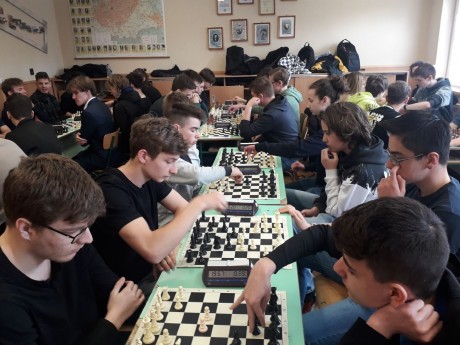 Sakk diákolimpia megyei csapatverseny - az országos versenyre jutottak tovább a legjobbbak